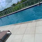 Apartamento Mobiliado Para Temporada Em Condominio Fechado