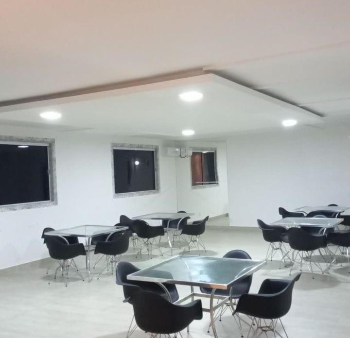 Apartamento Mobiliado Para Temporada Em Condominio Fechado
